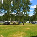 Nyaraló Stribrny Rybnik-9 By Interhome